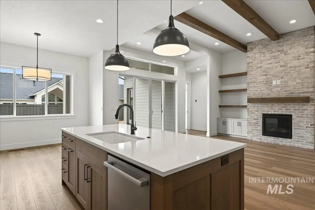 844 E Escalation St, Meridian, ID 83642 - #1