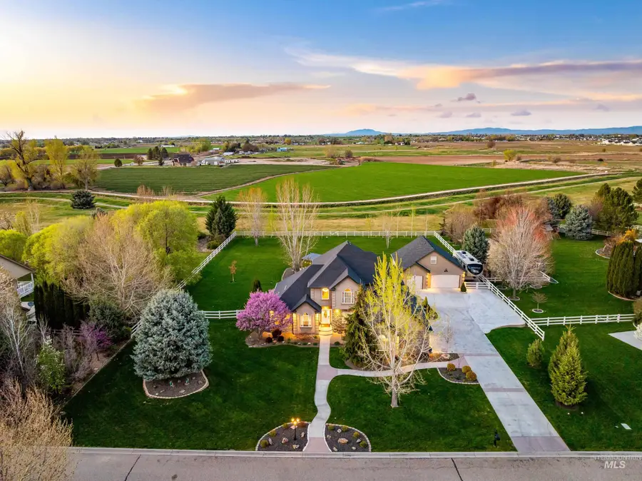 4618 W Saddle Ridge Dr., Nampa, ID 83687 - #2