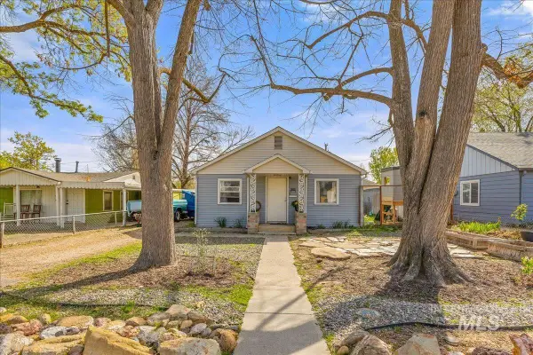 1714 S Abbs St, Boise, ID 83705