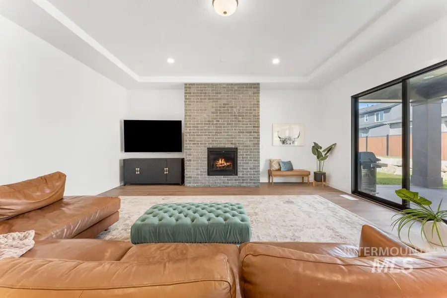 3821 N San Carlos Pl, Star, ID 83669 - #3