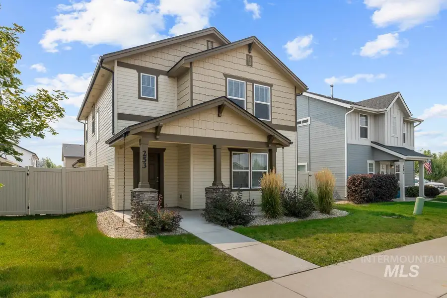 253 W Wanda, Meridian, ID 83646 - #2