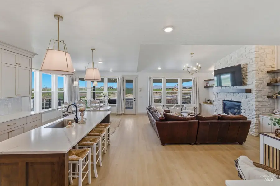 540 E Jarvis Ct, Meridian, ID 83642 - #2