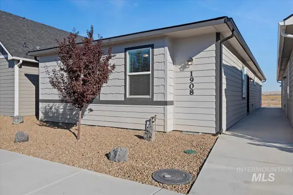 1919 NW Enterprise Street, Mountain Home, ID 83647