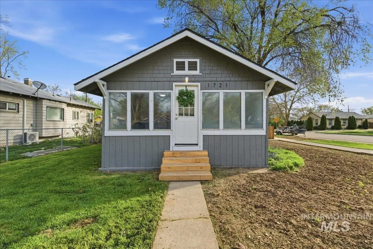 1721 Blaine St, Caldwell, ID 83605 - #1