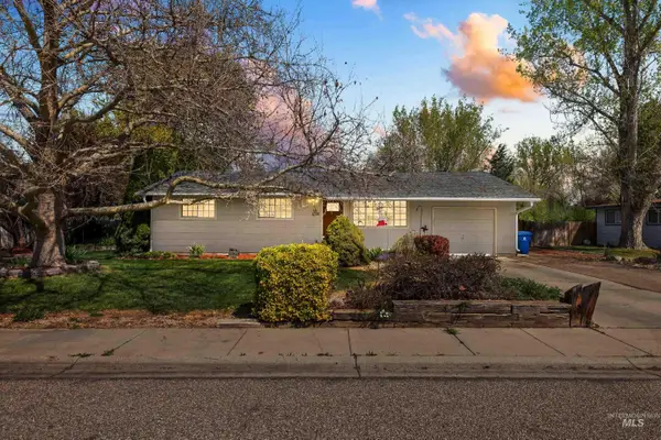 10196 W Bigwood Dr, Boise, ID 83709