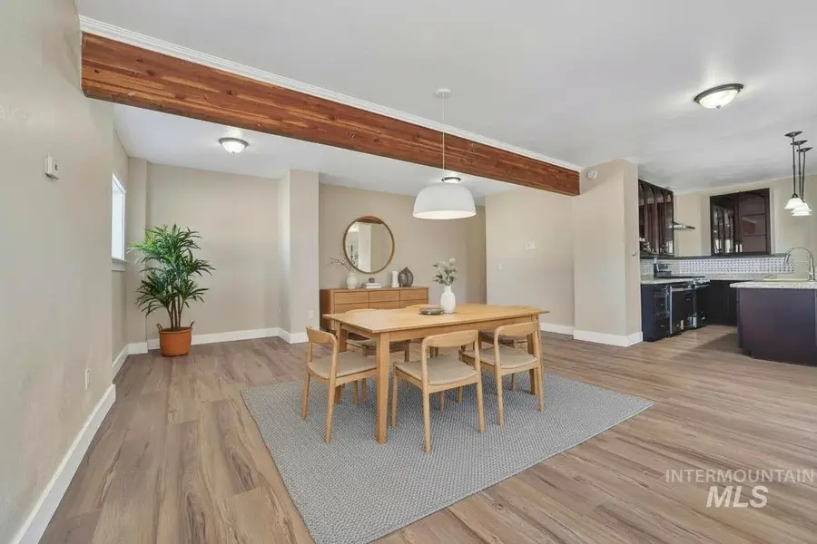 1226 Washington St, Gooding, ID 83330 - #2