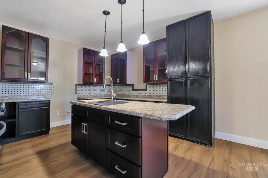 1226 Washington St, Gooding, ID 83330 - #3