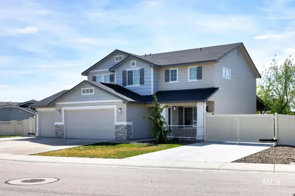 8917 Red Delicious Ave, Kuna, ID 83634