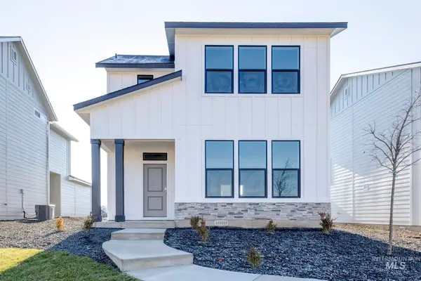 6723 W Fairy Falls Dr, Meridian, ID 83646