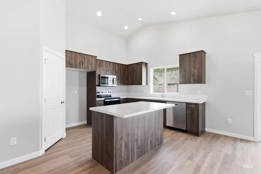 13734 Redway Ct, Caldwell, ID 83607 - #3