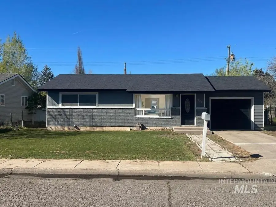 920 E 12th N, Mountain Home, ID 83647 - #2