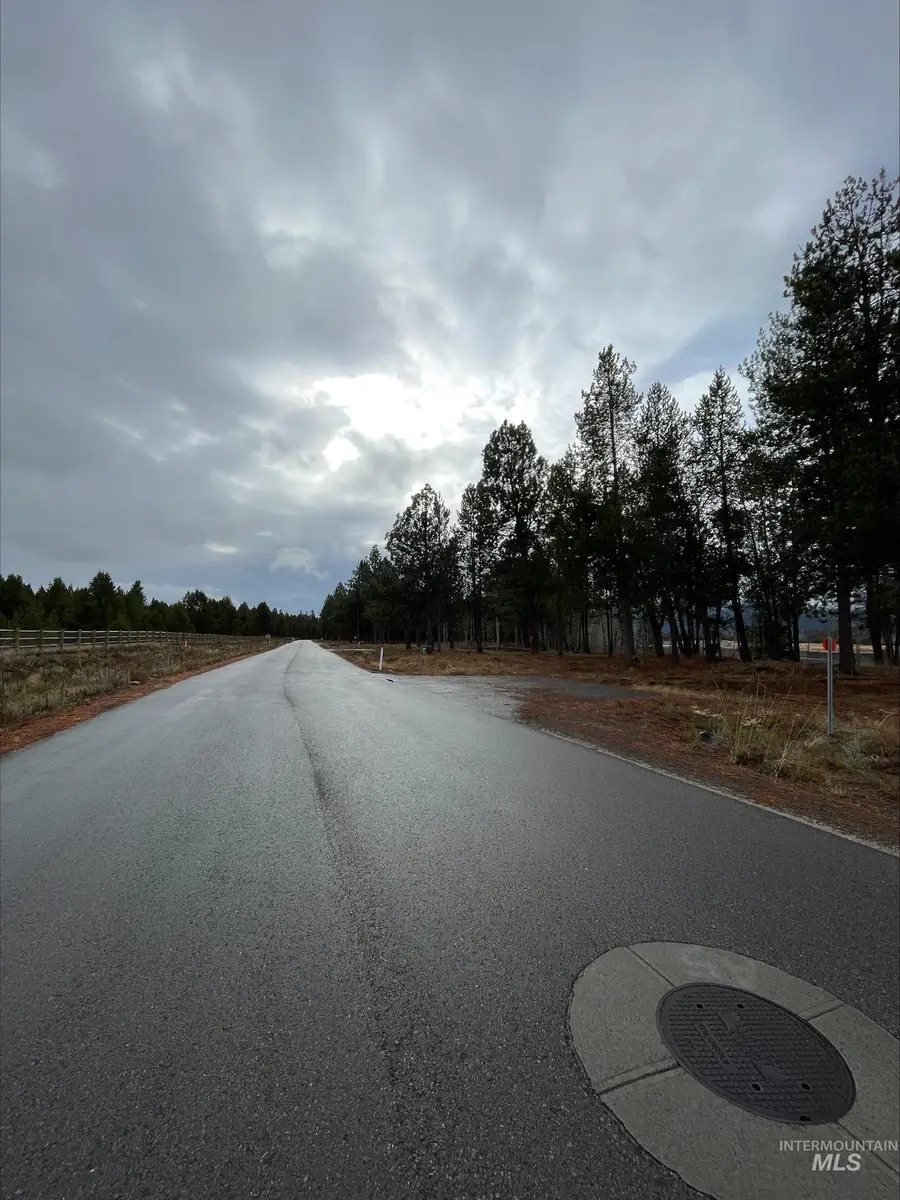 13059 Dawn Drive, Donnelly, ID 83615 - #2