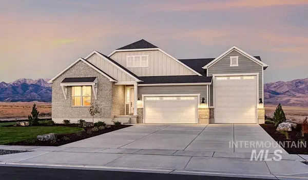 2418 E Gleneagle Dr, Eagle, ID 83616