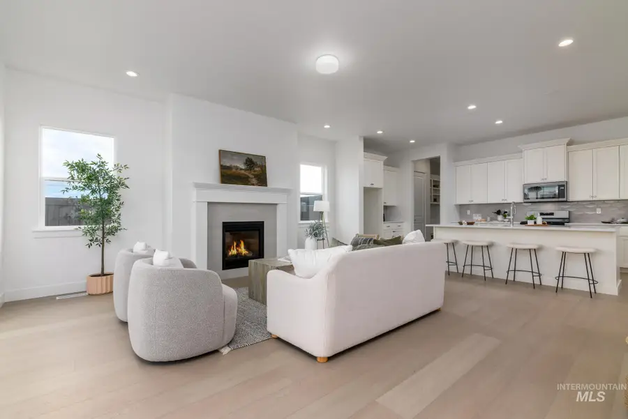 8595 W Stock Bridge St, Star, ID 83669 - #3