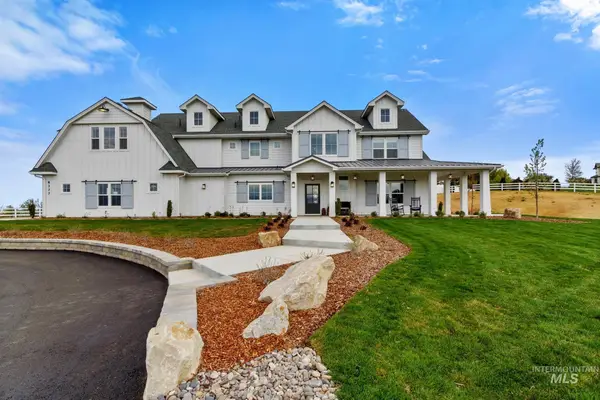 8333 Partridge Dr, Nampa, ID 83686