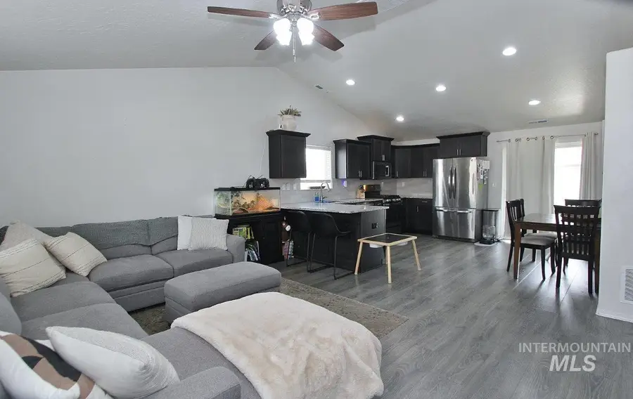 695 Stanley Lake St, Middleton, ID 83644 - #3