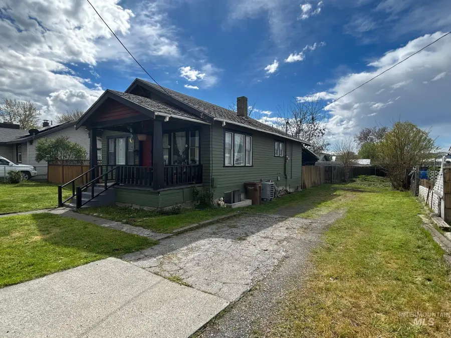 646 13th Street, Clarkston, WA 99403 - #3