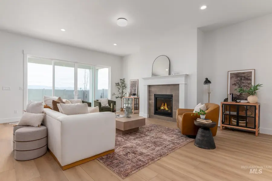 2777 N Oakman Ave, Star, ID 83669 - #2