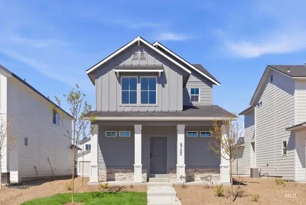 6700 W Redwood Creek Dr, Meridian, ID 83646