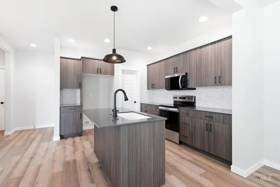 6700 W Redwood Creek Dr, Meridian, ID 83646 - #3