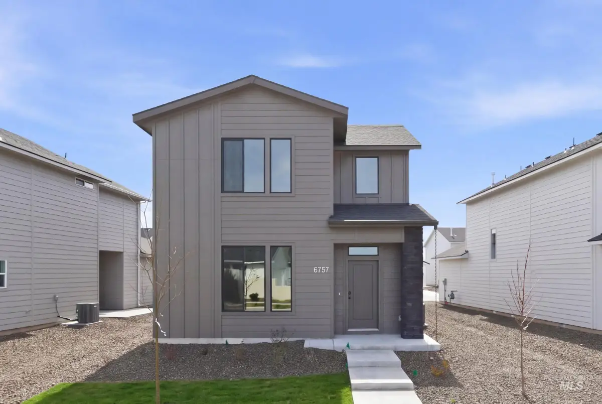6757 W Fairy Falls Dr, Meridian, ID 83646 - #1