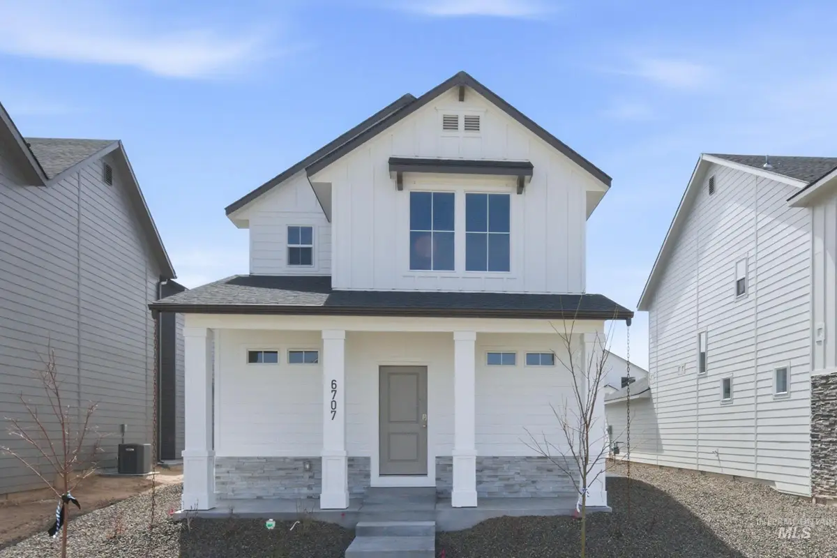 6707 W Fairy Falls Dr, Meridian, ID 83646 - #1