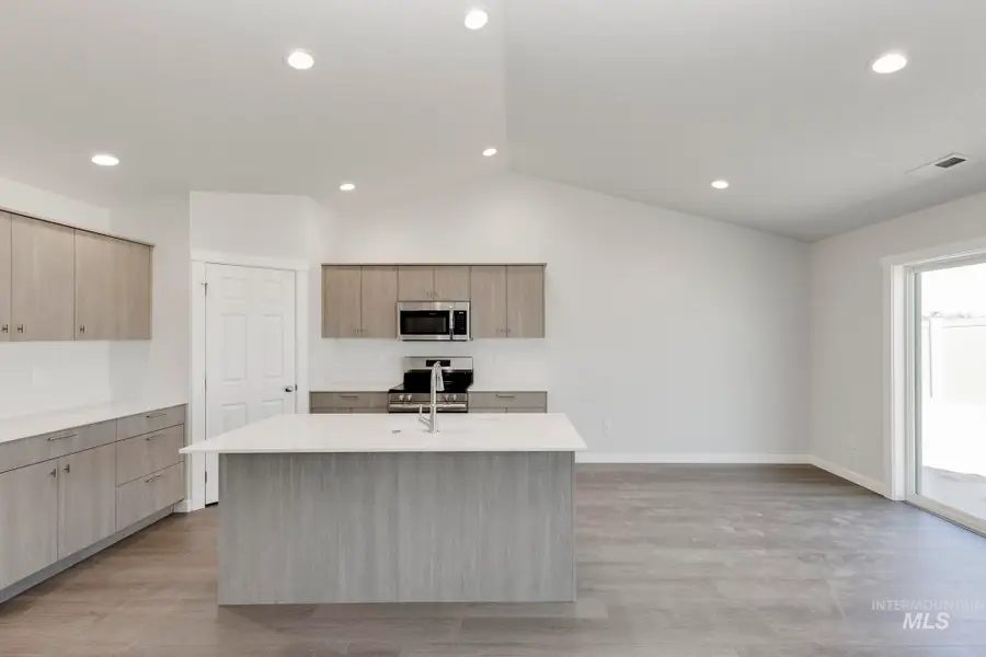 8317 E Bright Angel Dr, Nampa, ID 83687 - #3