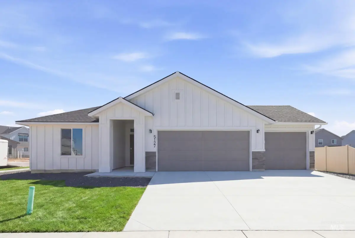 5127 E Open Canyon Dr, Nampa, ID 83687 - #1
