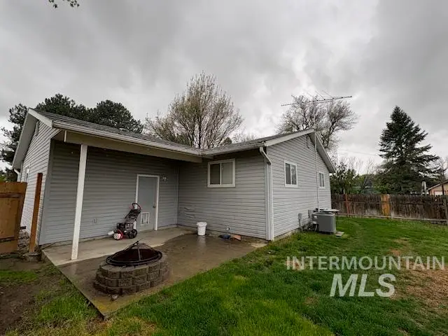 273 S West Blvd, New Plymouth, ID 83655 - #3