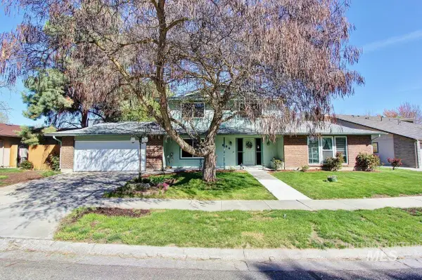 650 Spyglass Way, Eagle, ID 83616