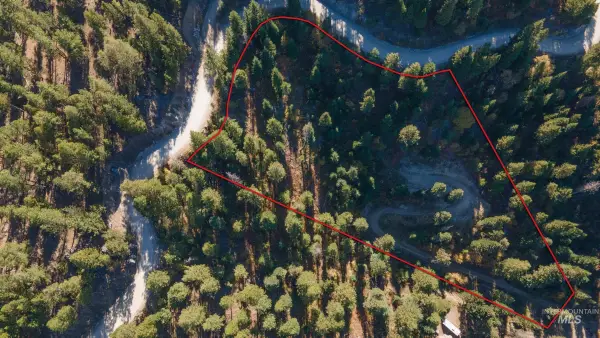 10 Crocus Ct., Cascade, ID 83611