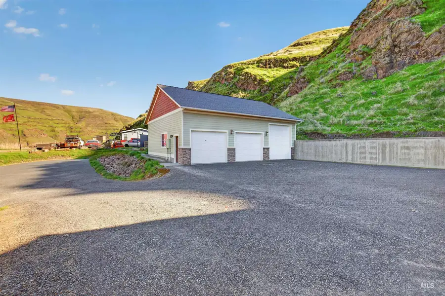 6382 Snake River Road, Asotin, WA 99402 - #3