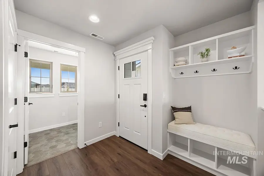 3515 E Cedarhurst Drive, Meridian, ID 83642 - #2