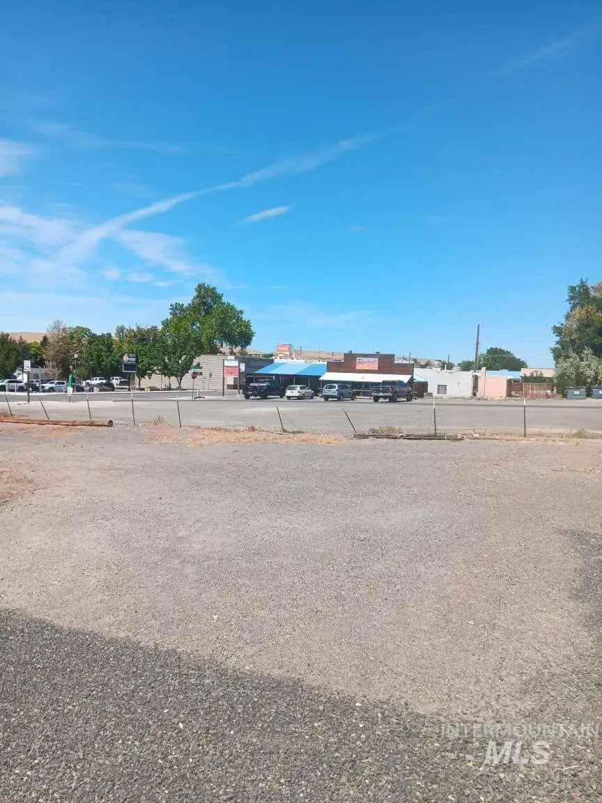 269 S State St, Hagerman, ID 83332 - #3