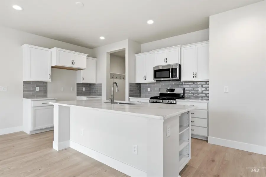 5536 W Lost Rapids St, Meridian, ID 83646 - #2