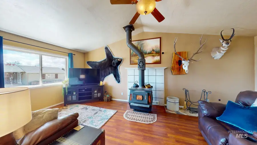 1409 S 2000 E, Gooding, ID 83330 - #3