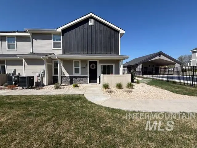 2329 E Spice Loop #4, Nampa, ID 83687 - #2