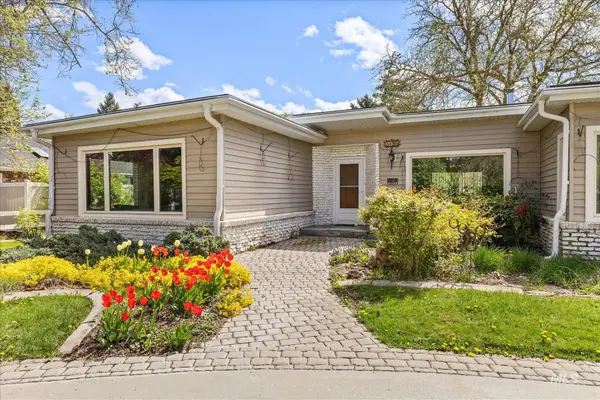 3195 N Mountain View Dr, Boise, ID 83704