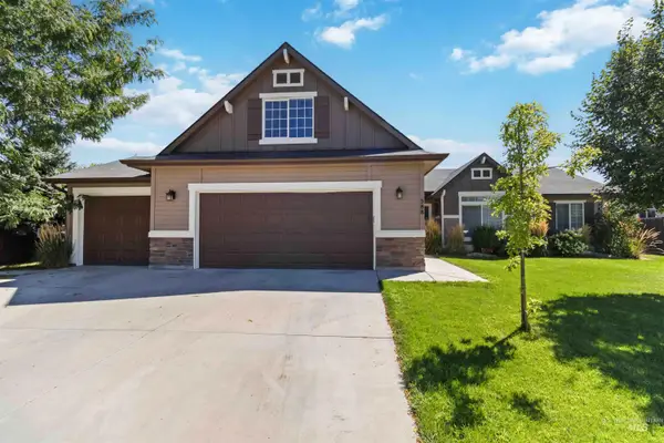 588 Gateway Ave, Middleton, ID 83644