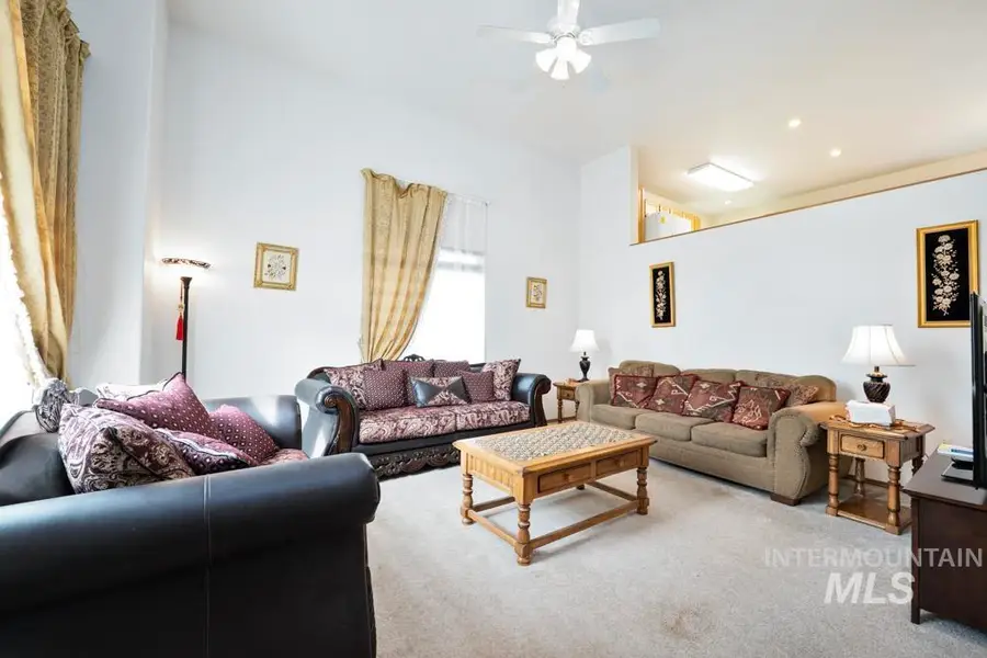 306 Gambels Lane, Moscow, ID 83843 - #2