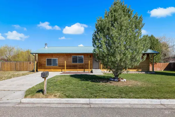 118 Linden St, New Plymouth, ID 83655