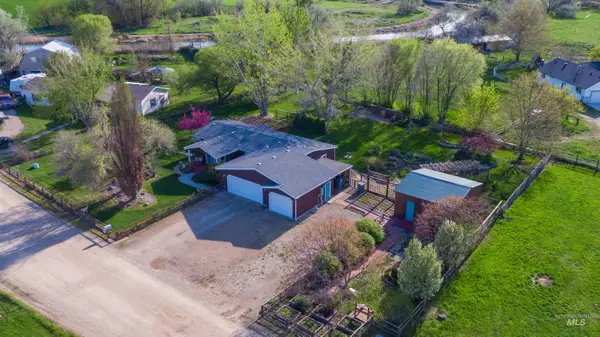 4511 S Cottage Grove Lane, Nampa, ID 83686