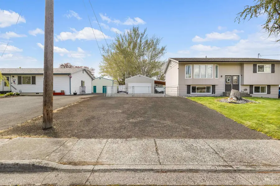 1934 Powers Ave, Lewiston, ID 83501 - #2