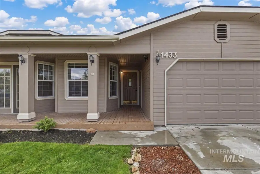 1433 W Elm Pl, Meridian, ID 83642 - #2