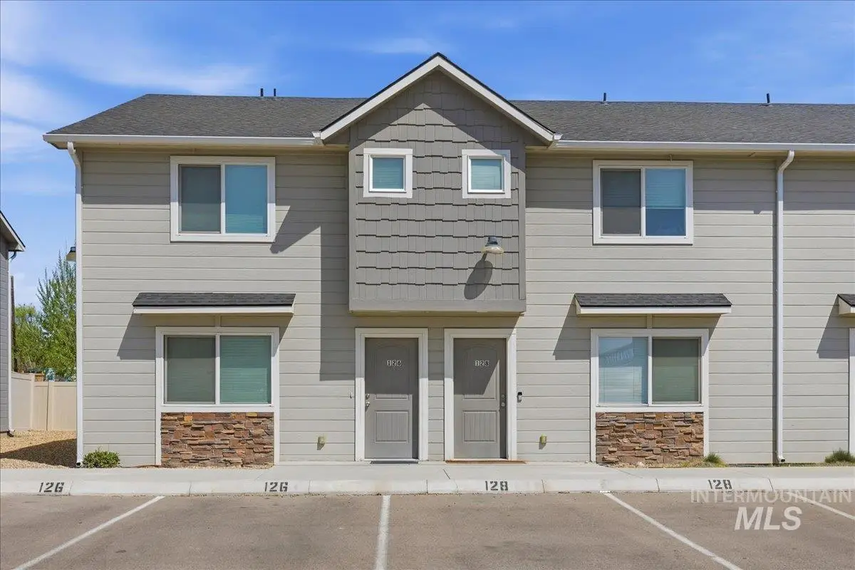 126 E Ravenna Ln, Nampa, ID 83687 - #1