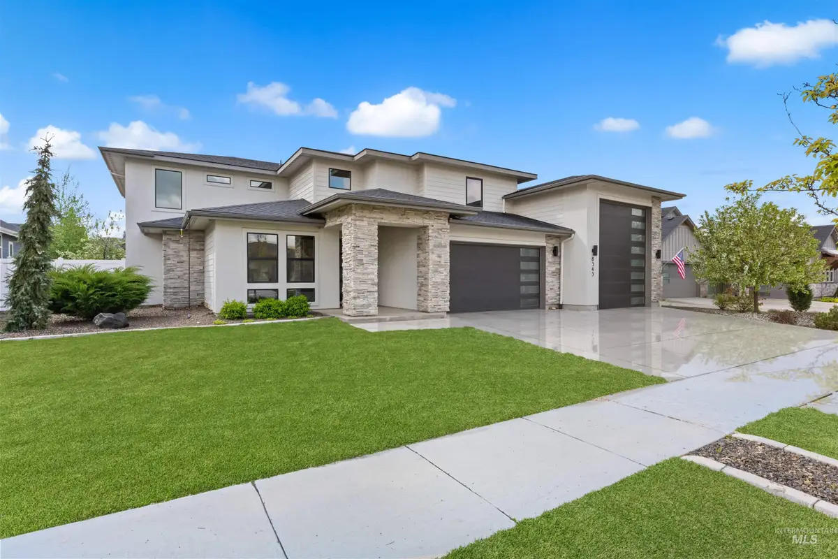 8343 W Sparks Lake Dr, Boise, ID 83714 - #1