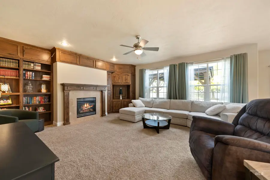 2698 W Torana Dr, Meridian, ID 83646 - #3