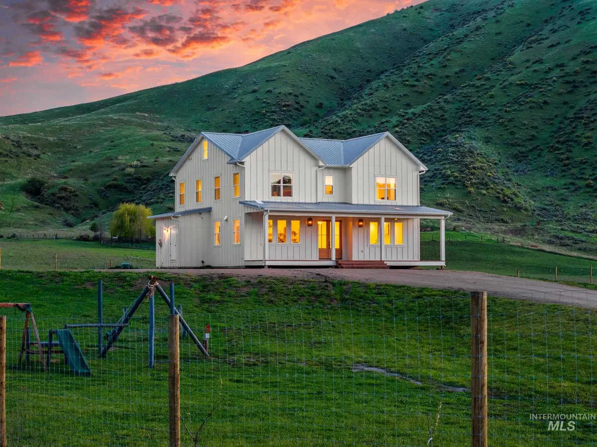 47 Faull Ranch Dr, Horseshoe Bend, ID 83629 - #1