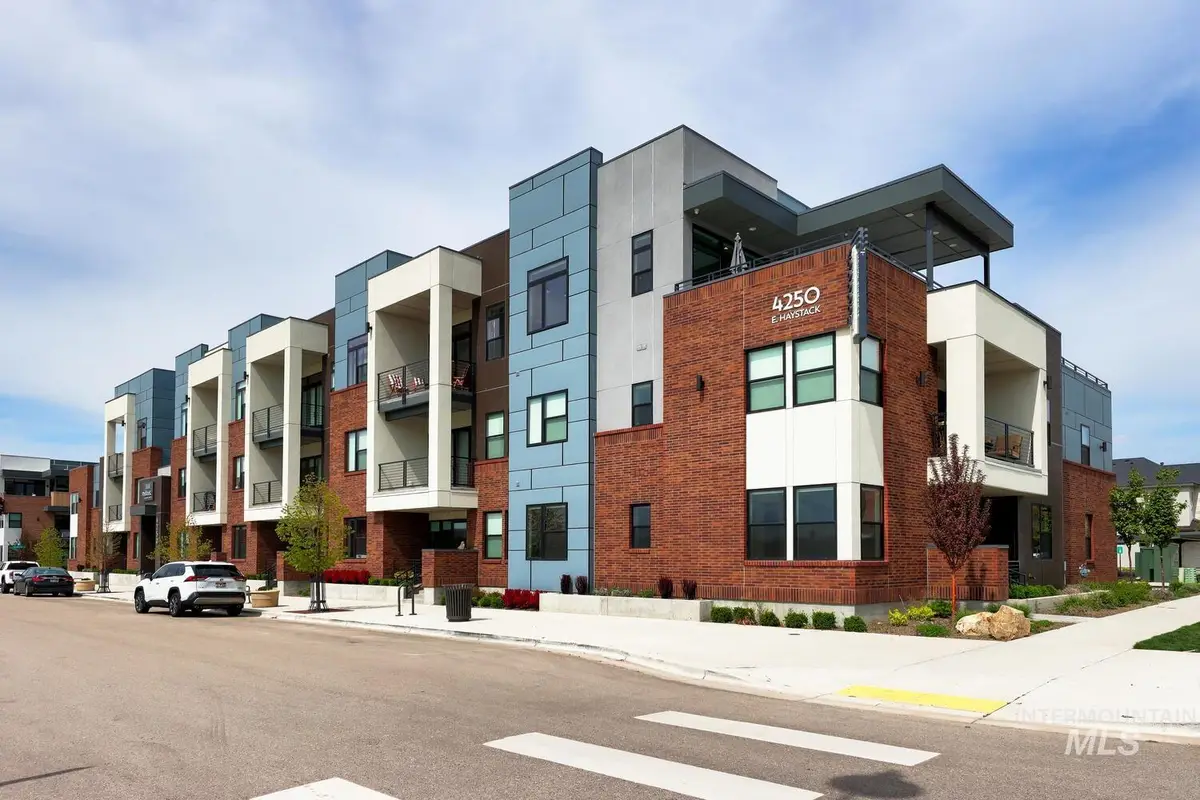 4250 Haystack #104, Boise, ID 83716 - #1