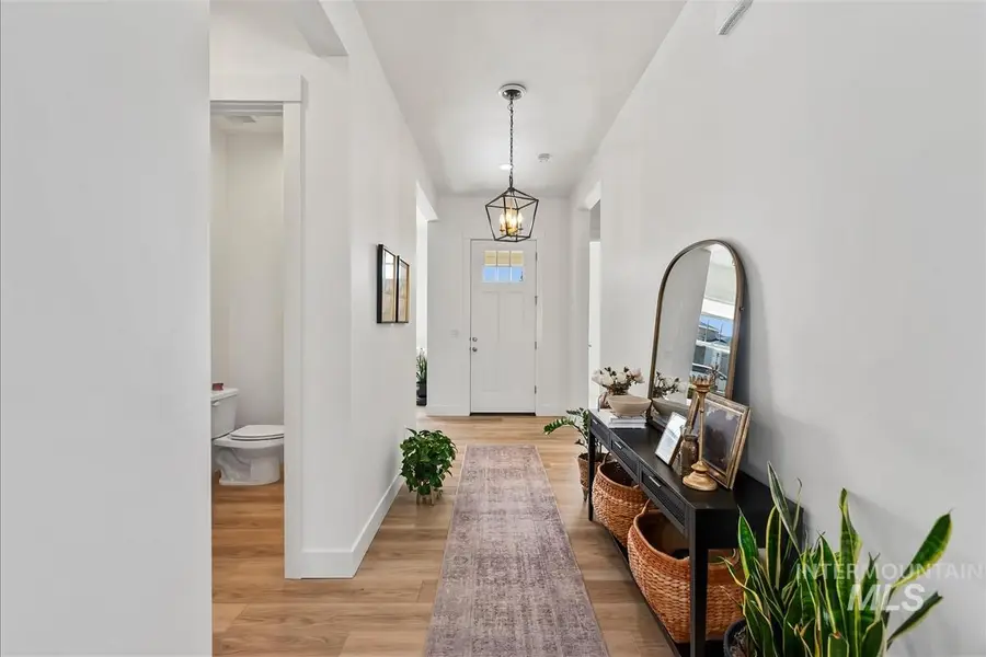 9570 W Summit Peak Dr, Star, ID 83669 - #2